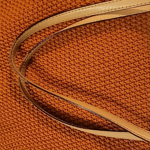 Michael Kors Handbag - Picture 3 of 4